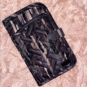 Lug Tandem Snap Passport Wallet